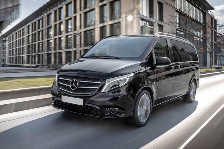Rent a VIP Mercedes van - 12 hour